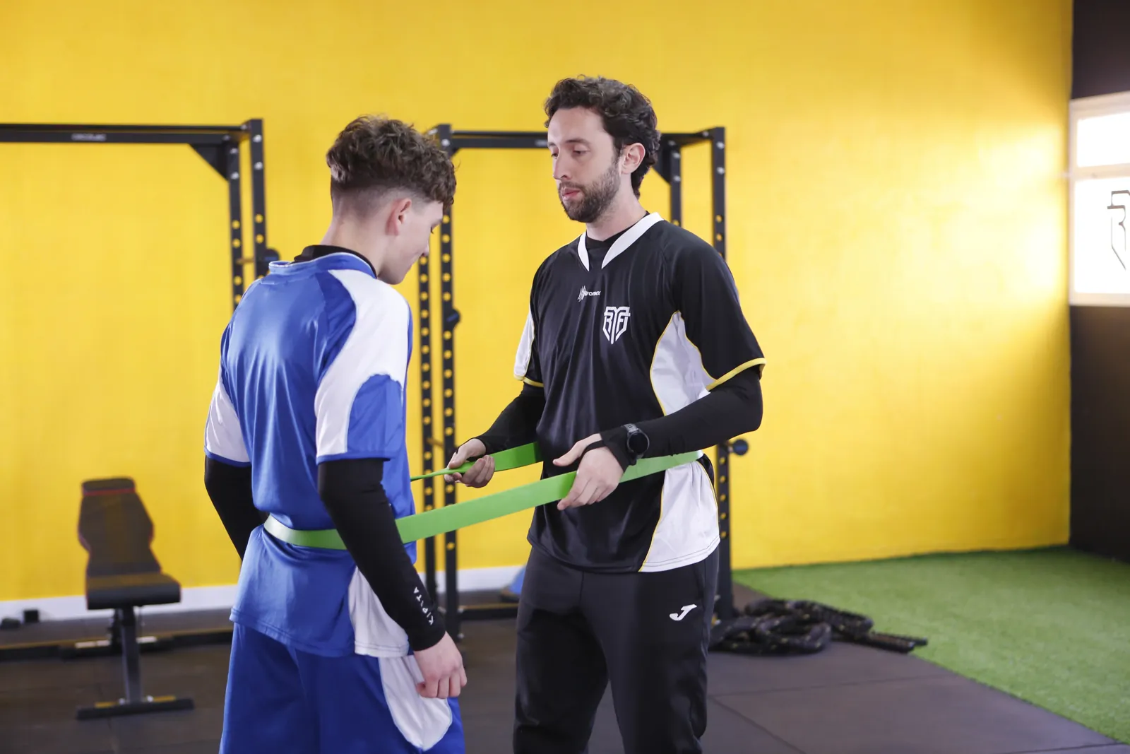 Readaptación con gomas elásticas en ActiveLab